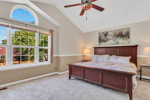 Tiny photo for 381 Gatewood Lane, Grayslake, IL 60030 (MLS # 12479996)
