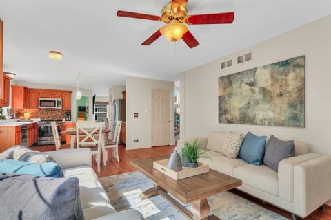 Tiny photo for 381 Gatewood Lane, Grayslake, IL 60030 (MLS # 12479996)