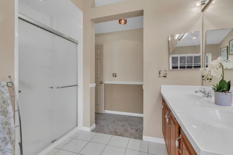 Tiny photo for 381 Gatewood Lane, Grayslake, IL 60030 (MLS # 12479996)