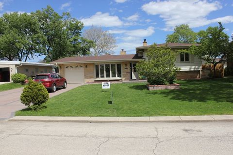 5639 N Manor Lane, Norwood Park Township, IL 60631 - #: 12575207