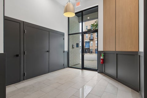Tiny photo for 1656 N BOSWORTH Avenue #PH-4N, Chicago, IL 60642 (MLS # 12776063)
