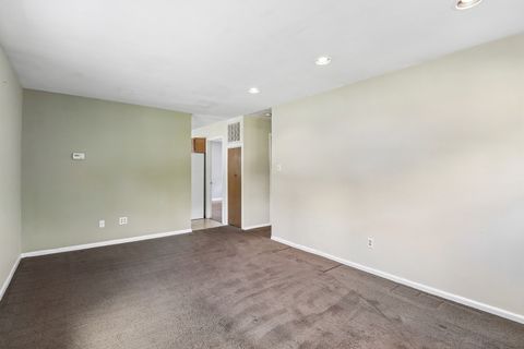 Tiny photo for 91 Bay Road, Fox Lake, IL 60020 (MLS # 12676300)