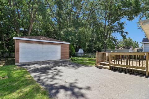 Tiny photo for 91 Bay Road, Fox Lake, IL 60020 (MLS # 12676300)