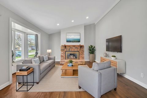 Tiny photo for 2925 188th Place, Lansing, IL 60438 (MLS # 12621064)