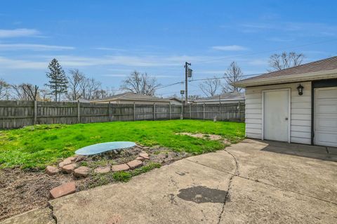 Tiny photo for 2925 188th Place, Lansing, IL 60438 (MLS # 12621064)