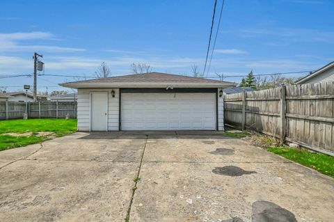 Tiny photo for 2925 188th Place, Lansing, IL 60438 (MLS # 12621064)