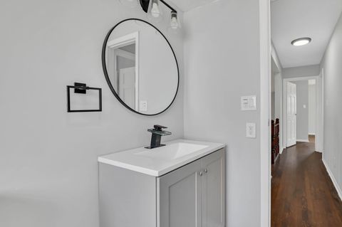 Tiny photo for 2925 188th Place, Lansing, IL 60438 (MLS # 12621064)