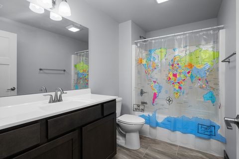 Tiny photo for 125 W Pinehurst Drive, Eldridge, IA 52748 (MLS # 12580804)