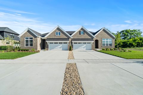 Tiny photo for 16580 Kayla Drive, Lemont, IL 60439 (MLS # 12566689)