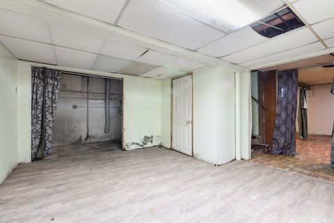 Tiny photo for 117 Morris Avenue, Bellwood, IL 60104 (MLS # 12487757)