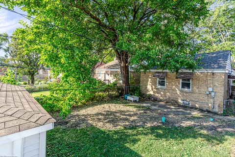 Tiny photo for 117 Morris Avenue, Bellwood, IL 60104 (MLS # 12487757)