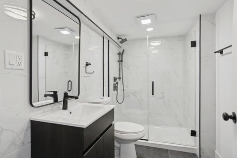 Tiny photo for 7000 S Eberhart Avenue, Chicago, IL 60637 (MLS # 12773573)
