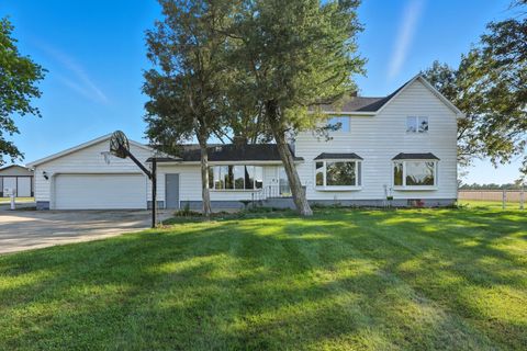 Photo of 14251 E State Route 114, Momence, IL 60954 (MLS # 12481426)