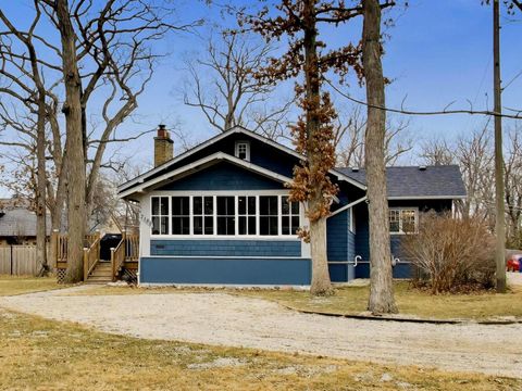 2480 Saint Johns Avenue Highland Park IL 60035