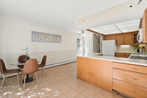 Tiny photo for 12 Robin Hood Lane #12, Northfield, IL 60093 (MLS # 12732538)