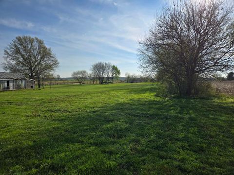 Tiny photo for 23750 N Il Highway 37 Highway, Dix, IL 62830 (MLS # 12620860)