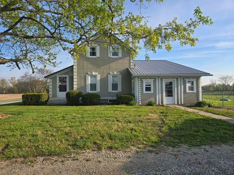 Tiny photo for 23750 N Il Highway 37 Highway, Dix, IL 62830 (MLS # 12620860)