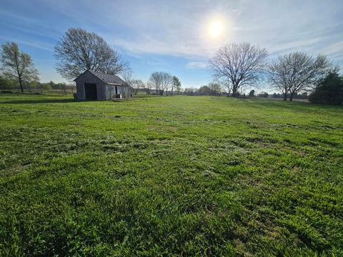 Tiny photo for 23750 N Il Highway 37 Highway, Dix, IL 62830 (MLS # 12620860)