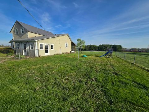 Tiny photo for 23750 N Il Highway 37 Highway, Dix, IL 62830 (MLS # 12620860)
