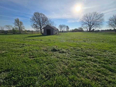 Tiny photo for 23750 N Il Highway 37 Highway, Dix, IL 62830 (MLS # 12620860)