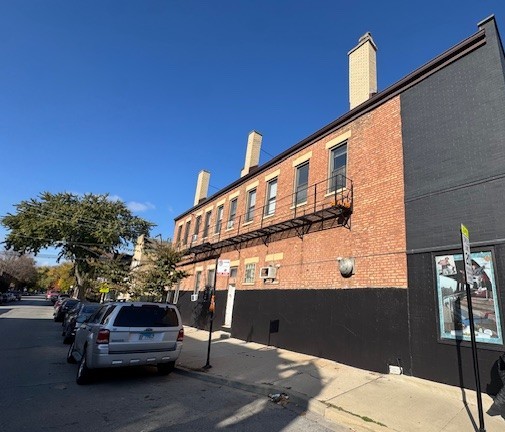 3222-3224 S Morgan Street