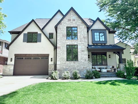 Photo of 4837 Montgomery Avenue, Downers Grove, IL 60515 (MLS # 12663722)