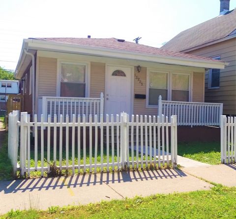 Tiny photo for 13225 S Buffalo Avenue, Chicago, IL 60633 (MLS # 12587409)