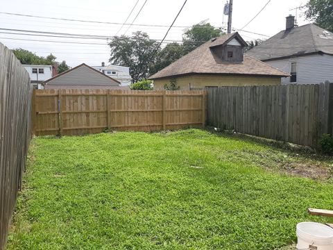 Tiny photo for 13225 S Buffalo Avenue, Chicago, IL 60633 (MLS # 12587409)