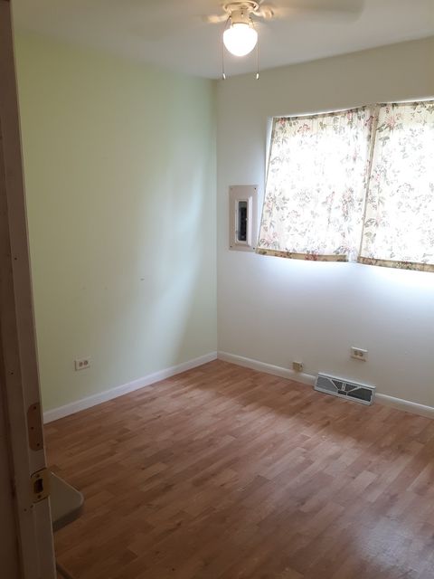 Tiny photo for 13225 S Buffalo Avenue, Chicago, IL 60633 (MLS # 12587409)