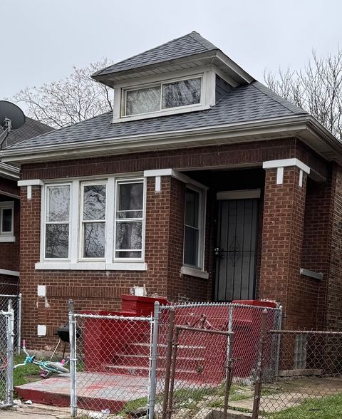 7328 S May Street Chicago IL 60621