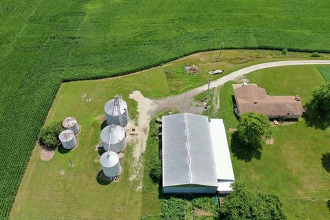 Tiny photo for 3740 N 1300e Road, Kempton, IL 60946 (MLS # 12438440)