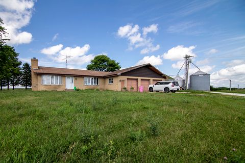3740 N 1300e Road Kempton IL 60946