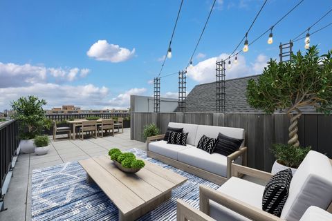 Tiny photo for 850 W Adams Street #7C, Chicago, IL 60607 (MLS # 12488485)