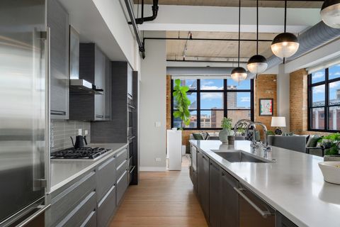 Tiny photo for 850 W Adams Street #7C, Chicago, IL 60607 (MLS # 12488485)