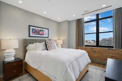 Tiny photo for 850 W Adams Street #7C, Chicago, IL 60607 (MLS # 12488485)