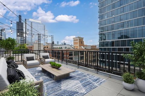 Tiny photo for 850 W Adams Street #7C, Chicago, IL 60607 (MLS # 12488485)