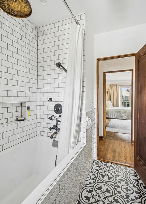 Tiny photo for 1212 Woodbine Avenue, Oak Park, IL 60302 (MLS # 12641808)