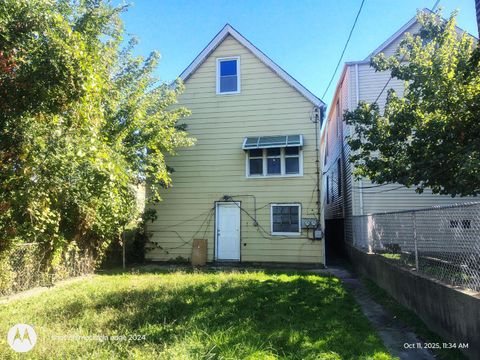 Tiny photo for 9542 S Avenue M, Chicago, IL 60617 (MLS # 12479454)