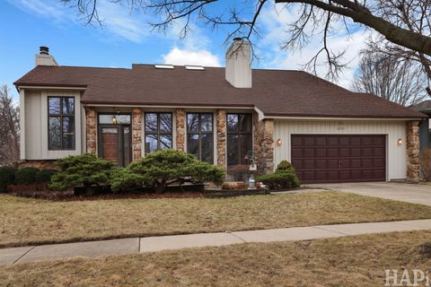 Tiny photo for 1221 Golf View Drive, Woodridge, IL 60517 (MLS # 12575050)