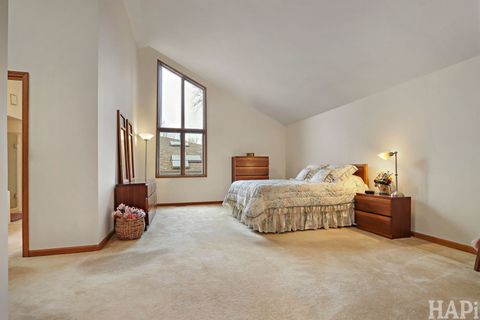 Tiny photo for 1221 Golf View Drive, Woodridge, IL 60517 (MLS # 12575050)