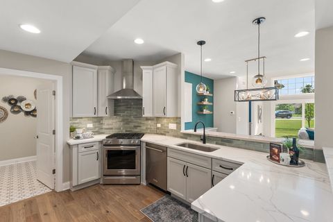 Tiny photo for 11166 Tuscany Lane, Lemont, IL 60439 (MLS # 12317318)