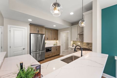 Tiny photo for 11166 Tuscany Lane, Lemont, IL 60439 (MLS # 12317318)