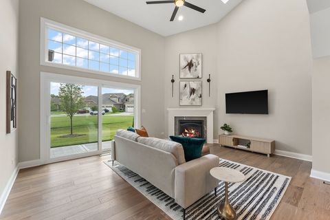 Tiny photo for 11166 Tuscany Lane, Lemont, IL 60439 (MLS # 12317318)