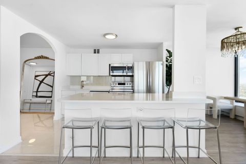 Tiny photo for 5455 N Sheridan Road #3001, Chicago, IL 60640 (MLS # 12468016)