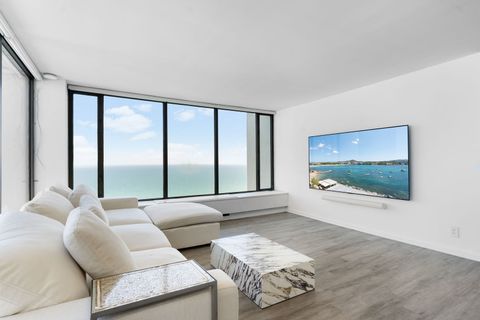 Tiny photo for 5455 N Sheridan Road #3001, Chicago, IL 60640 (MLS # 12468016)