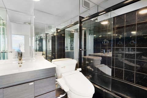 Tiny photo for 5455 N Sheridan Road #3001, Chicago, IL 60640 (MLS # 12468016)