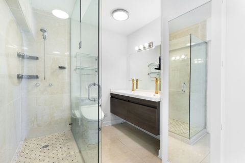 Tiny photo for 5455 N Sheridan Road #3001, Chicago, IL 60640 (MLS # 12468016)