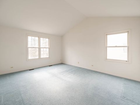 Tiny photo for 182 Montclair Road, Vernon Hills, IL 60061 (MLS # 12572530)