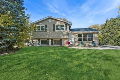 26W250 Case Street Naperville IL 60563