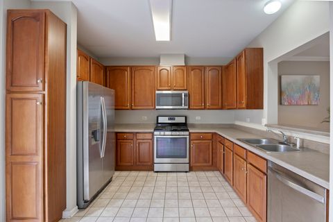 Tiny photo for 2234 Daybreak Drive #2234, Aurora, IL 60503 (MLS # 12487114)